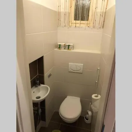 With Parking In The Center - 500m From Hlavni Nadrazi *