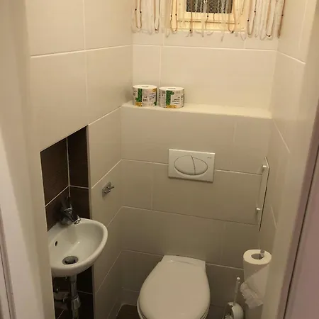 With Parking In The Center - 500m From Hlavni Nadrazi Apartment Brünn
