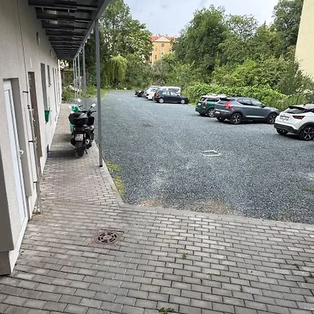 아파트 With Parking In The Center - 500m From Hlavni Nadrazi *