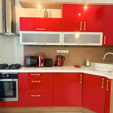 With Parking In The Center - 500m From Hlavni Nadrazi *