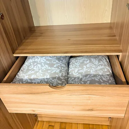Lejlighed Apartment With Parking In The Center - 500M From Main Station