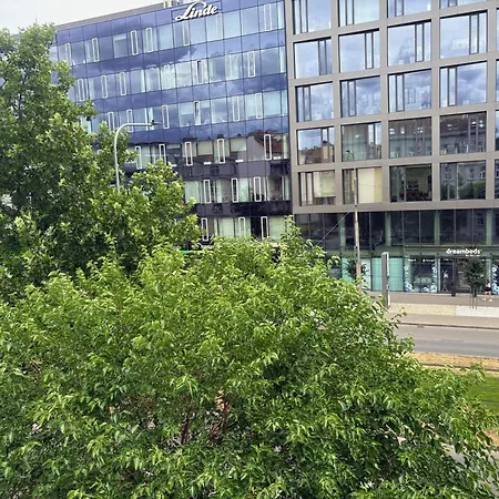 Lejlighed Apartment With Parking In The Center - 500M From Main Station Brno
